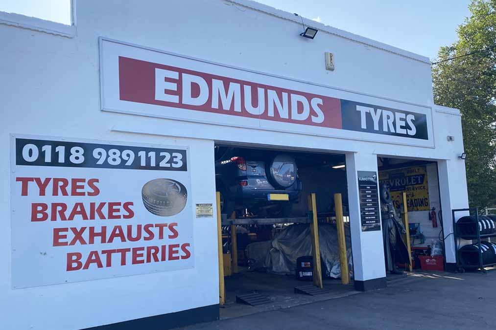 Edmunds-tyres and Autocentre Wokingham